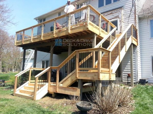 new cedar deck with wide stair landing