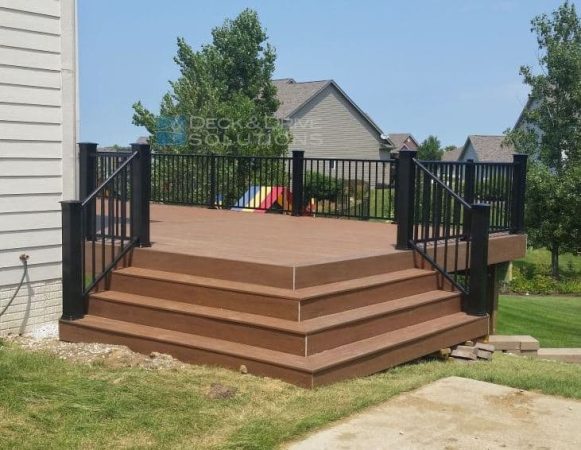 Corner Deck Stairs with composite and metal railing