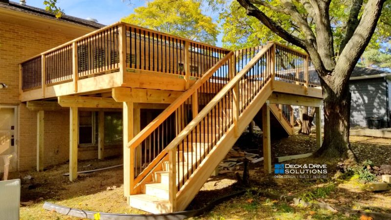 Cedar Deck Stairs