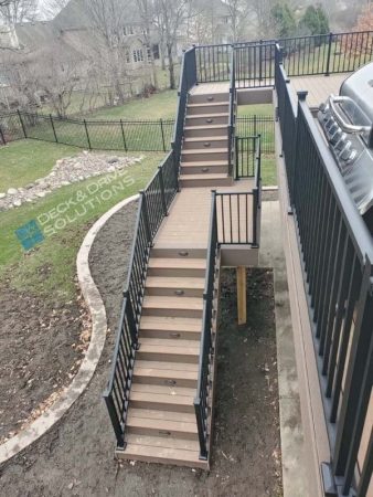 composite deck stairs with large center landing
