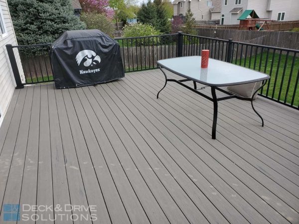 Hawkeys Grill cover and table on composite deck flooring