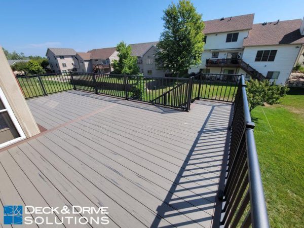 Timbertech Deck with Railing shadow