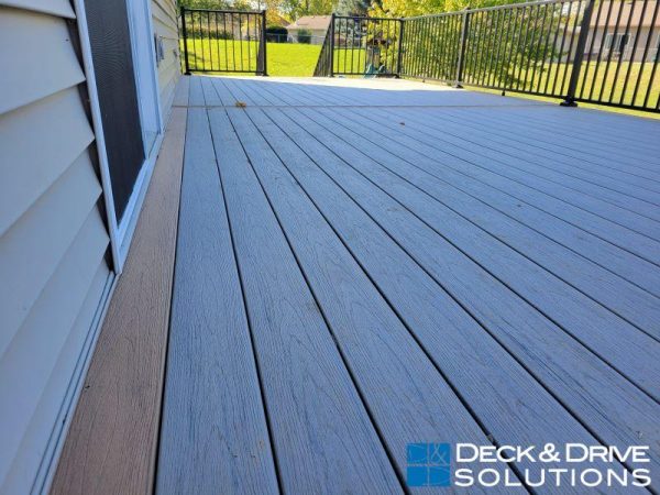 Timbertech Antique Leather and Driftwood Deck