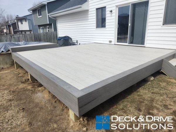 White Wash Cedar Timbertech Decking with Accent board and fascia of Timbertech Ashwood