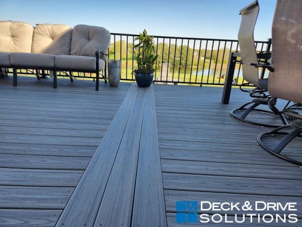 triple picture frame decking on trex deck overlooking golf