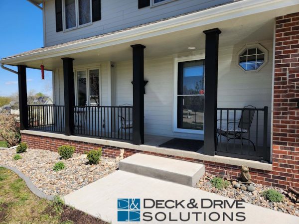 Front porch with Westbury metal columns and Westbury Tuscany Black Railing